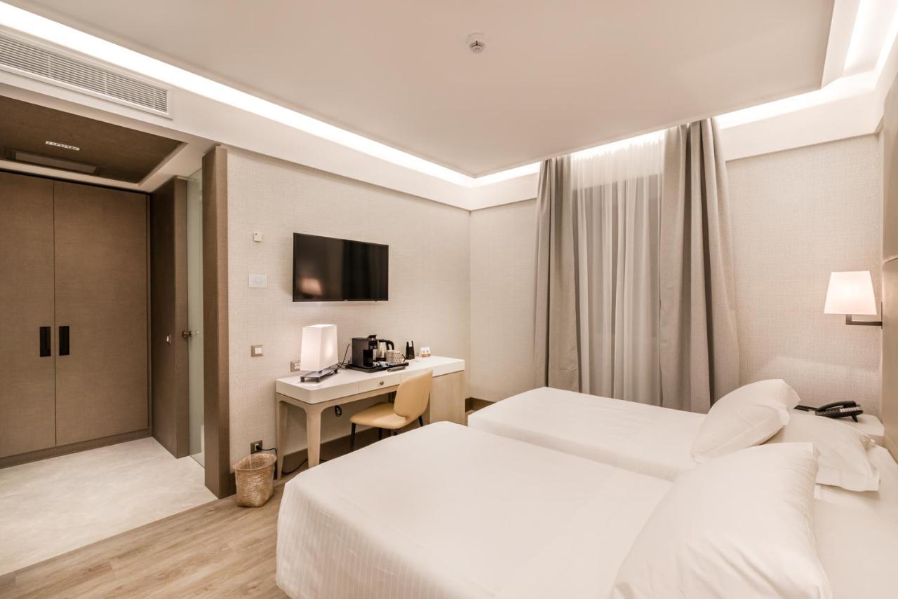 Hotel Firenze E Continentale 4*